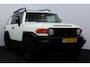 Toyota FJ Cruiser Xtreme/ Automaat!/ Prins-LPG!/ 243pk!/ Two-Tone/ Trekhaak/ 16'' LMV/ Extra getint glas/ Navi/ Airco/ Cruise/ Bluetooth/ LEDER. Stuur/ Dakrails.