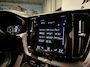 Volvo XC60 2.0 T8 Twin Engine AWD Inscription R-DESIGN HYBRIDE PANO 360 HEAD-UP ACC ASSIST LUCHTVERING NAP GARANTIE APK