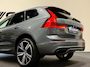 Volvo XC60 2.0 T8 Twin Engine AWD Inscription R-DESIGN HYBRIDE PANO 360 HEAD-UP ACC ASSIST LUCHTVERING NAP GARANTIE APK