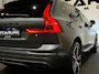Volvo XC60 2.0 T8 Twin Engine AWD Inscription R-DESIGN HYBRIDE PANO 360 HEAD-UP ACC ASSIST LUCHTVERING NAP GARANTIE APK