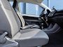 Volkswagen Up! 1.0 move up! | Navigatiesysteem | Airconditioning |