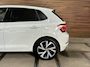 Volkswagen Polo 1.0 TSI R-Line | Carplay | Matrix LED | Camera | Climatronic | Stoelverwarming | 17” Lichtmetaal
