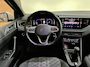 Volkswagen Polo 1.0 TSI R-Line | Carplay | Matrix LED | Camera | Climatronic | Stoelverwarming | 17” Lichtmetaal