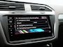 Volkswagen Tiguan 1.4 TSI eHybrid Active PHEV 245pk Dealer O.H | SOH 91,9% | | Adaptive Cruise | Camera | Comfortstoelen & Stuur Verwarmd | Apple Carplay | Blis | Keyless | Sfeerverlichting | Park Assist | Navigatie | DAB | Virtual | 17"L.M | Plug In Hybrid |