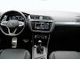 Volkswagen Tiguan 1.4 TSI eHybrid Active PHEV 245pk Dealer O.H | SOH 91,9% | | Adaptive Cruise | Camera | Comfortstoelen & Stuur Verwarmd | Apple Carplay | Blis | Keyless | Sfeerverlichting | Park Assist | Navigatie | DAB | Virtual | 17"L.M | Plug In Hybrid |