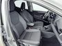 Toyota Yaris 1.5 Hybrid 115 Dynamic | Dodehoek detectie | Parkeersensoren voor/achter | Stoel-/stuurverwarming | Apple Carplay / Android Auto | Keyless | Adaptive Cruise | Clima | Camera | 16 inch