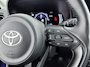 Toyota Yaris 1.5 Hybrid 115 Dynamic | Dodehoek detectie | Parkeersensoren voor/achter | Stoel-/stuurverwarming | Apple Carplay / Android Auto | Keyless | Adaptive Cruise | Clima | Camera | 16 inch