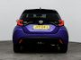 Toyota Yaris 1.5 Hybrid 115 Dynamic | Dodehoek detectie | Parkeersensoren voor/achter | Stoel-/stuurverwarming | Apple Carplay / Android Auto | Keyless | Adaptive Cruise | Clima | Camera | 16 inch