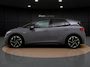 Volkswagen ID.3 Pro 58 kWh | Warmtepomp | Stuur-/Stoelverwarming | Matrix LED | Parkeerhulp | Spiegelpakket | 18'' |