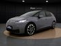 Volkswagen ID.3 Pro 58 kWh | Warmtepomp | Stuur-/Stoelverwarming | Matrix LED | Parkeerhulp | Spiegelpakket | 18'' |