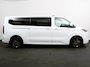Ford E-Transit Custom 340 L2H1 Limited 65 kWh 8 persoons Automaat Cruise Control Airco Lichtmetalen Velgen