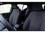 Volvo XC40 Recharge Plus | Warmtepomp | Stuurwiel verwarming | Apple carplay/ Android auto | Voorstoelen verwarmd | 19" lichtmetalen velgen | Electronic climate control |