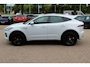 Jaguar E-Pace 2.0 P250 AWD SE / Panoramadak / Camera / Head-up / Leder / 19'' / Meridian / Memory seats / Navigatie / Dodehoek / Stoelverwarming / ACC
