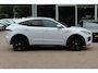 Jaguar E-Pace 2.0 P250 AWD SE / Panoramadak / Camera / Head-up / Leder / 19'' / Meridian / Memory seats / Navigatie / Dodehoek / Stoelverwarming / ACC