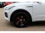 Jaguar E-Pace 2.0 P250 AWD SE / Panoramadak / Camera / Head-up / Leder / 19'' / Meridian / Memory seats / Navigatie / Dodehoek / Stoelverwarming / ACC