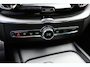 Volvo XC60 2.0 T8 Twin Engine AWD R-Design / Trekhaak / Panoramadak / Leder / CarPlay / 21'' / Parkeerhulp V+A / Stoelverwarming / DAB / Cruise Control