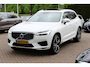 Volvo XC60 2.0 T8 Twin Engine AWD R-Design / Trekhaak / Panoramadak / Leder / CarPlay / 21'' / Parkeerhulp V+A / Stoelverwarming / DAB / Cruise Control