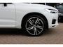 Volvo XC60 2.0 T8 Twin Engine AWD R-Design / Trekhaak / Panoramadak / Leder / CarPlay / 21'' / Parkeerhulp V+A / Stoelverwarming / DAB / Cruise Control