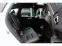 Volvo XC60 2.0 T8 Twin Engine AWD R-Design / Trekhaak / Panoramadak / Leder / CarPlay / 21'' / Parkeerhulp V+A / Stoelverwarming / DAB / Cruise Control