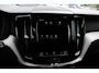 Volvo XC60 2.0 T8 Twin Engine AWD R-Design / Trekhaak / Panoramadak / Leder / CarPlay / 21'' / Parkeerhulp V+A / Stoelverwarming / DAB / Cruise Control