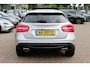 Mercedes-Benz GLA 180 Ambition / Panoramadak / Half leder / Navigatie / Urbanpakket / 18'' / Cruise Control