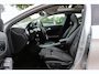 Mercedes-Benz GLA 180 Ambition / Panoramadak / Half leder / Navigatie / Urbanpakket / 18'' / Cruise Control
