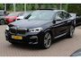 BMW X4 M40i High Exe. M Sport 73.952 km NL Auto. / Trekhaak / Panoramadak / Camera / Head-up / Luxe Leder / 21'' / Harman Kardon / Navigatie / Stuur+Stoelverwarming / DAB / Dodehoek / Cruise Control