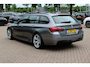 BMW 5-Serie Touring 520i Executive M Sport / NL Auto! / 2de Eign. / Trekhaak / Camera / Leder / Navigatie / 18'' / Sportstoelen / Cruise Control / Xenon
