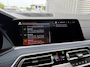 BMW X6 M50d 400 PK xDrive High Executive M Sport Trekhaak Laser licht Panoramadak Sky Lounge Achterasbesturing Stoelventilatie en Massage