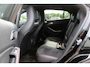 Mercedes-Benz GLA 180 Business Solution AMG Night Upgrade / Camera / Apple CarPlay / 19'' / Half leder / Navigatie / Getint glas / Stoelverwarming / Cruise Control
