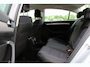 Volkswagen Passat 1.4 TSI GTE Connected Series / Trekhaak / CarPlay / Navigatie / Parkeerhlp V+A / 17'' / DAB / Cruise Control