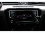 Volkswagen Passat 1.4 TSI GTE Connected Series / Trekhaak / CarPlay / Navigatie / Parkeerhlp V+A / 17'' / DAB / Cruise Control