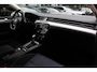 Volkswagen Passat 1.4 TSI GTE Connected Series / Trekhaak / CarPlay / Navigatie / Parkeerhlp V+A / 17'' / DAB / Cruise Control
