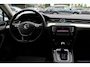 Volkswagen Passat 1.4 TSI GTE Connected Series / Trekhaak / CarPlay / Navigatie / Parkeerhlp V+A / 17'' / DAB / Cruise Control