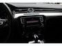 Volkswagen Passat 1.4 TSI GTE Connected Series / Trekhaak / CarPlay / Navigatie / Parkeerhlp V+A / 17'' / DAB / Cruise Control