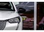 Peugeot e-208 EV Active Pack 50 kWh | LED | Carplay | NL auto