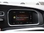 Volvo V40 2.0 D2 Inscription R-Design / Camera / Leder&Alcantara / Keyless / 17'' / Dodehoek / Getint glas / Stoelverwarming / Cruise Control