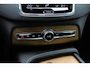 Volvo XC90 2.0 T8 Twin Engine AWD Inscription / Trekhaak / Panoramadak / 360Camera / Harman Kardon / Keyless / 19'' / Leder / CarPlay / Dodehoek / DAB / Cruise Control