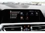 BMW M3 3-serie Competition / 360Camera / Carbon / Head-up / Keyless / Leder / 19'' / CarPlay / Dealer onderhouden / Stuur+Stoelverwarming / Dodehoek / DAB / ACC