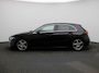 Mercedes-Benz A-klasse 180 Business Solution AMG | Apple Carplay / Android Auto | Achteruitrijcamera | Parkeersensoren | Stoelverwarming |