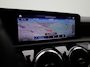 Mercedes-Benz A-klasse 180 Business Solution AMG | Apple Carplay / Android Auto | Achteruitrijcamera | Parkeersensoren | Stoelverwarming |