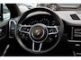 Porsche Cayenne 3.0 E-Hybrid / Panoramadak / Camera / Head-up / Leder / 21'' / Luchtvering / Bose / Sportuitlaat / Sportchrono / Stuur+Stoelverwamring / Dodehoek / DAB / ACC