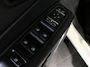 Renault Captur 0.9 TCe Intens *Dealer onderhouden!* - Parkeerassistent - Camera - Dodehoek - Sensor V+A
