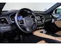 Volvo XC90 T8 Recharge AWD Ultimate Bright - Luchtvering - Panorama/schuifdak - IntelliSafe Assist & Surround - 360º Camera - Bowers & Wilkins audio - Adaptieve LED koplampen - Parkeersensoren voor & achter - Elektr. bedienb. voorstoelen met geheugen - Geventileerde voorstoelen - Head up display - Draadloze tel. lader - Extra getint glas - 20' LMV