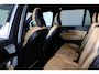 Volvo XC90 T8 Recharge AWD Ultimate Bright - Luchtvering - Panorama/schuifdak - IntelliSafe Assist & Surround - 360º Camera - Bowers & Wilkins audio - Adaptieve LED koplampen - Parkeersensoren voor & achter - Elektr. bedienb. voorstoelen met geheugen - Geventileerde voorstoelen - Head up display - Draadloze tel. lader - Extra getint glas - 20' LMV