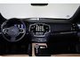 Volvo XC90 T8 Recharge AWD Ultimate Bright - Luchtvering - Panorama/schuifdak - IntelliSafe Assist & Surround - 360º Camera - Bowers & Wilkins audio - Adaptieve LED koplampen - Parkeersensoren voor & achter - Elektr. bedienb. voorstoelen met geheugen - Geventileerde voorstoelen - Head up display - Draadloze tel. lader - Extra getint glas - 20' LMV