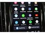 Volvo XC60 T8 Hybride AWD Ultra Black Edition | Panoramadak | Trekhaak | Stoel + Stuur Verwarmd | Camera | Apple CarPlay |