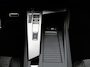 Peugeot 408 GT 1.2 Hybrid 145 e-DCS6 Tot 8 Jaar Garantie | Carplay | Camera 360* | PDC V+A | Stuurverwarming | Navigatie | Cruise Control Adaptief | 19" Lichtmetalen Velgen | Origineel NL!