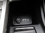 Peugeot 408 GT 1.2 Hybrid 145 e-DCS6 Tot 8 Jaar Garantie | Carplay | Camera 360* | PDC V+A | Stuurverwarming | Navigatie | Cruise Control Adaptief | 19" Lichtmetalen Velgen | Origineel NL!