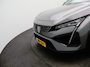 Peugeot 408 GT 1.2 Hybrid 145 e-DCS6 Tot 8 Jaar Garantie | Carplay | Camera 360* | PDC V+A | Stuurverwarming | Navigatie | Cruise Control Adaptief | 19" Lichtmetalen Velgen | Origineel NL!